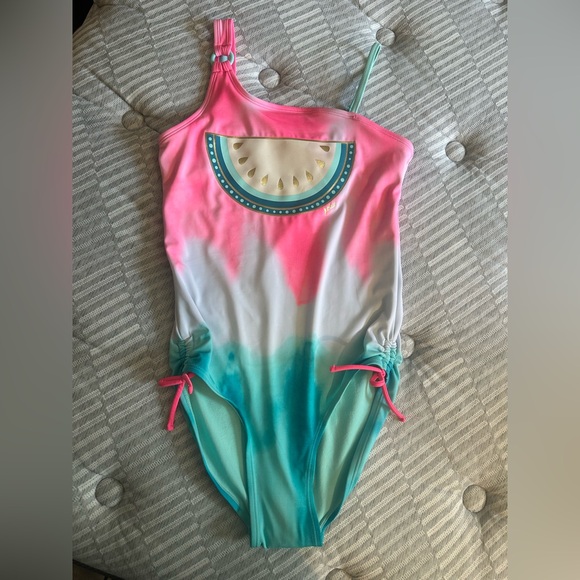 Bathing Suits - Picture 6 of 8